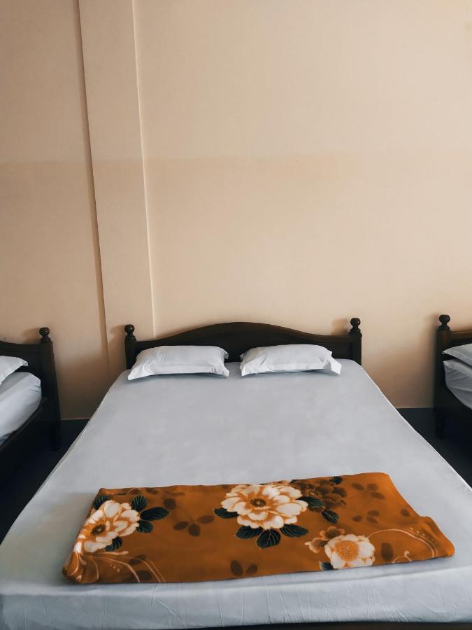 Nha Nghi Minh Quan Hotel Ха Тени Екстериор снимка